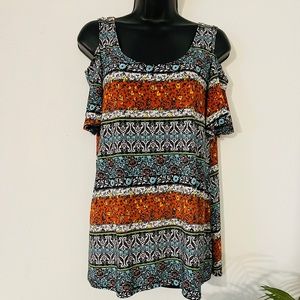 Cold Shoulder Blouse loose fitting size XL